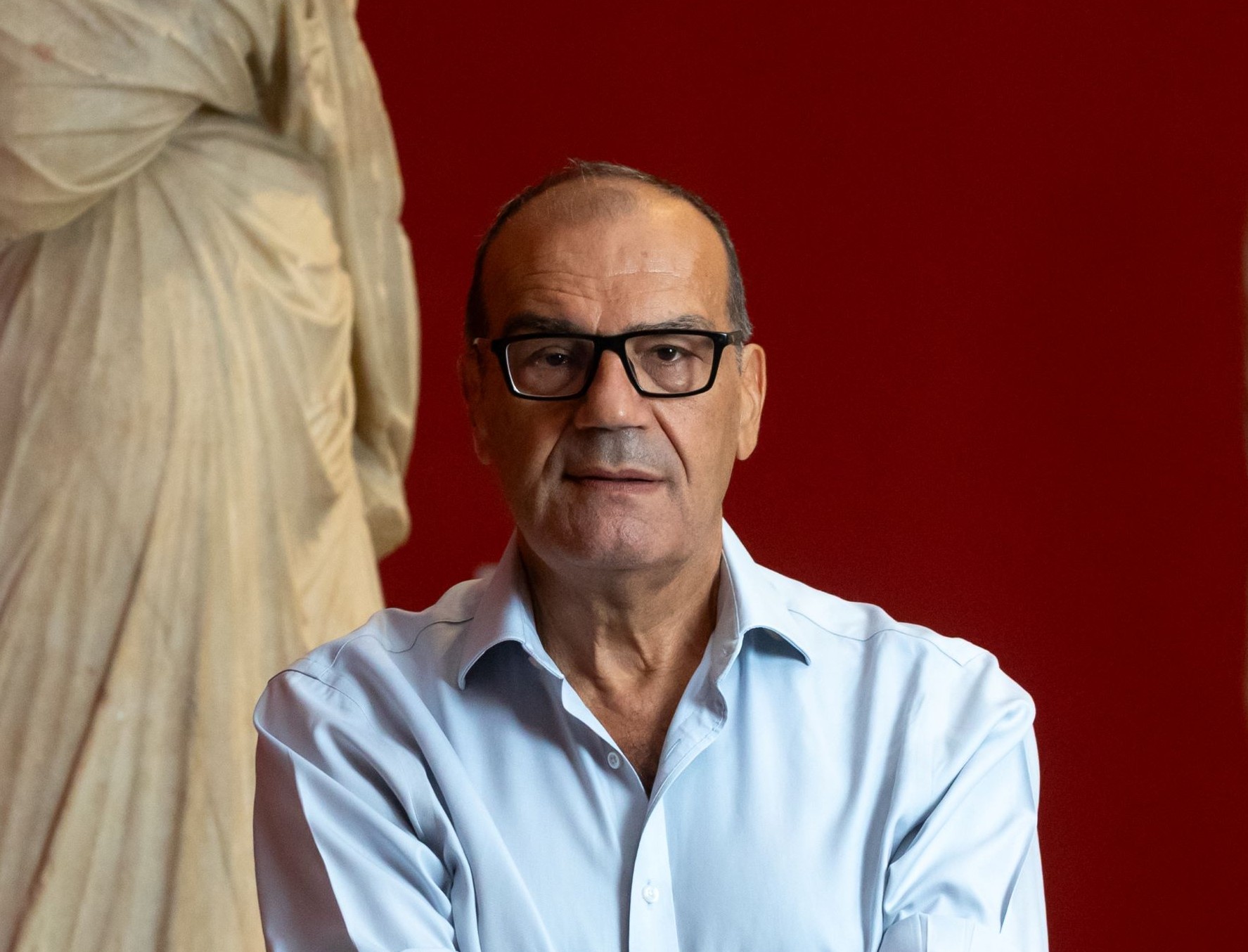 Νίκος Μπακουνάκης Νίκος Μπακουνάκης